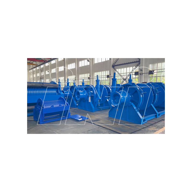 Verricello idraulico per ancoraggio automatico per barche Verricello idraulico per ancoraggio automatico per barche